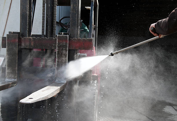 Best Concrete Sealing  in Roseau, MN